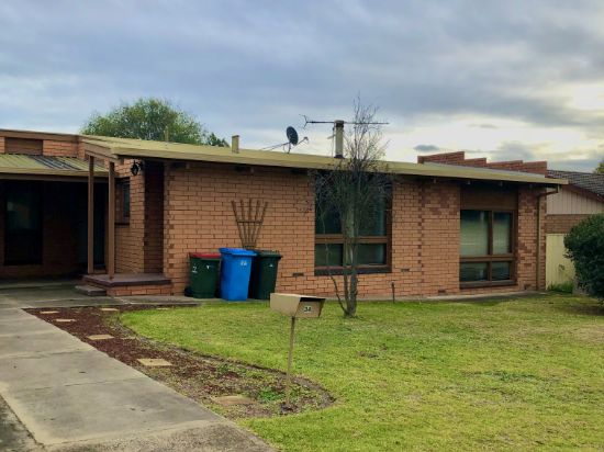 34 LACHLAN CRESCENT, Mount Gambier, SA 5290