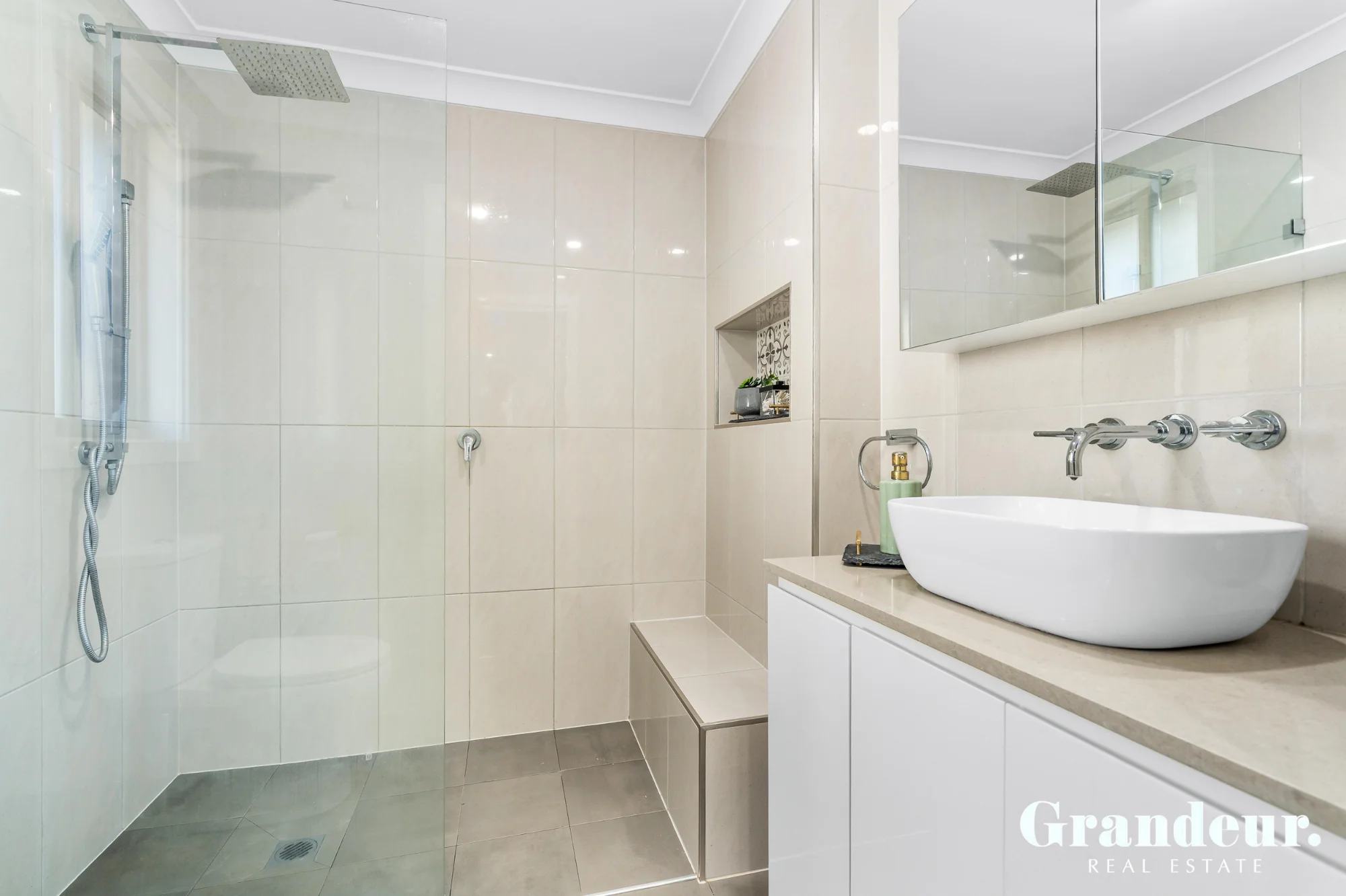 34 Mcintyre Circuit, Middleton Grange, NSW 2171