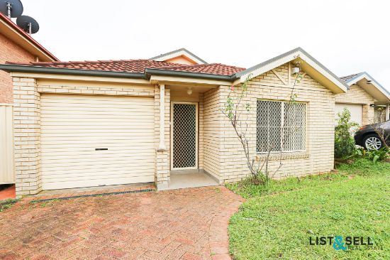 34 Norman Dunlop Crescent, Minto, NSW 2566