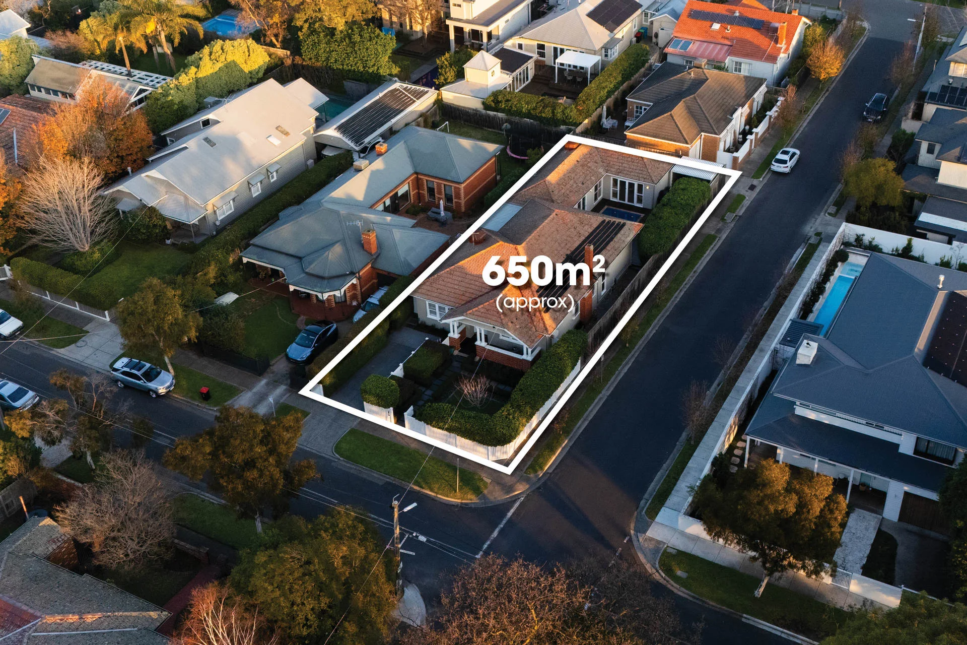 34 Retreat Road, Hampton, Vic 3188