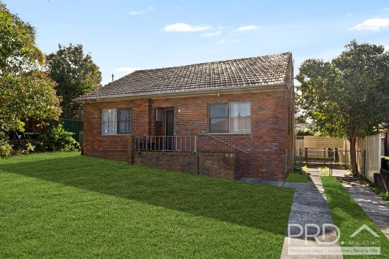 34 Simmons Road, Kingsgrove, NSW 2208