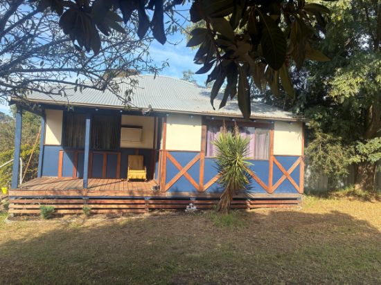 34 Simpson Street, Collie, WA 6225