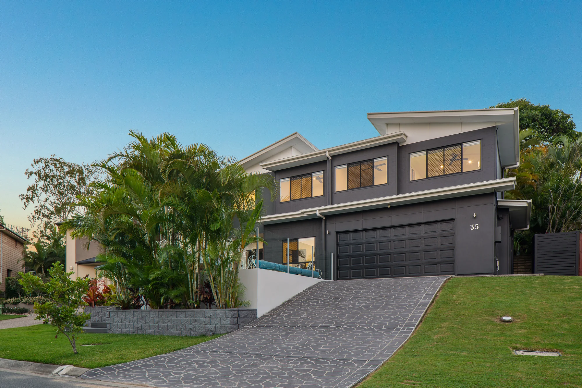 35 Balnaves Place, Mitchelton, Qld 4053