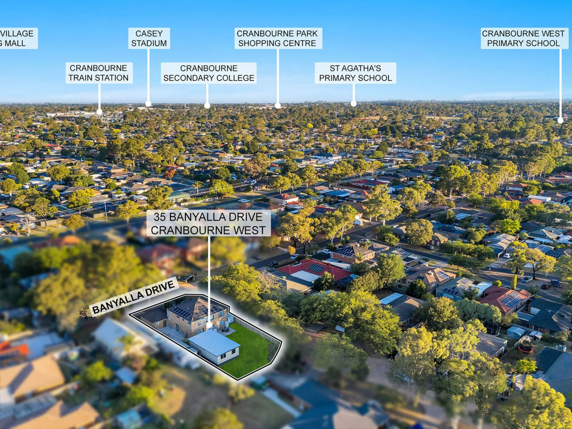 35 Banyalla Drive, Cranbourne West VIC 3977