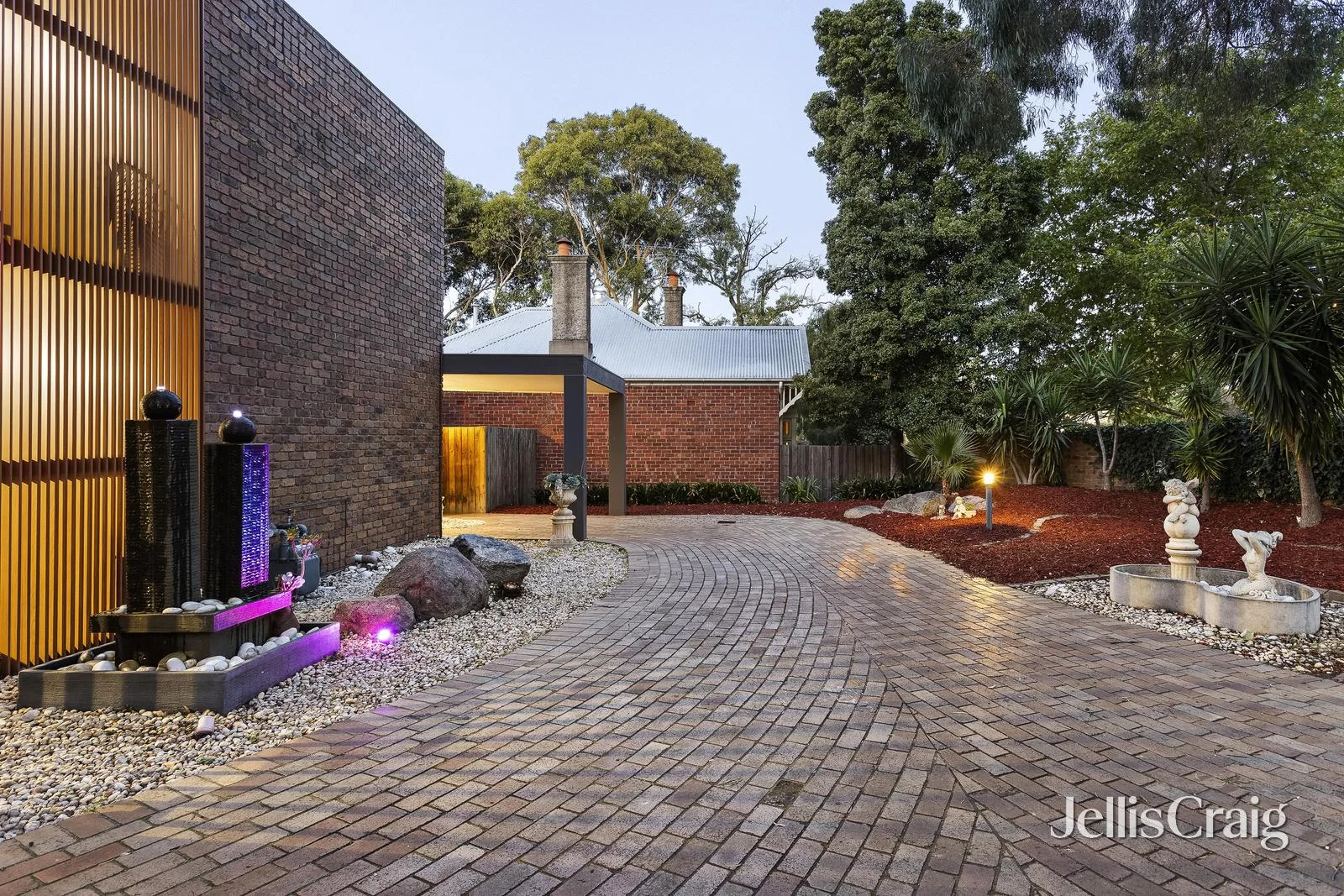 35 Canterbury Road, Camberwell, Vic 3124