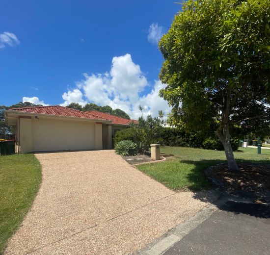 35 Escolar Drive, Mountain Creek, Qld 4557