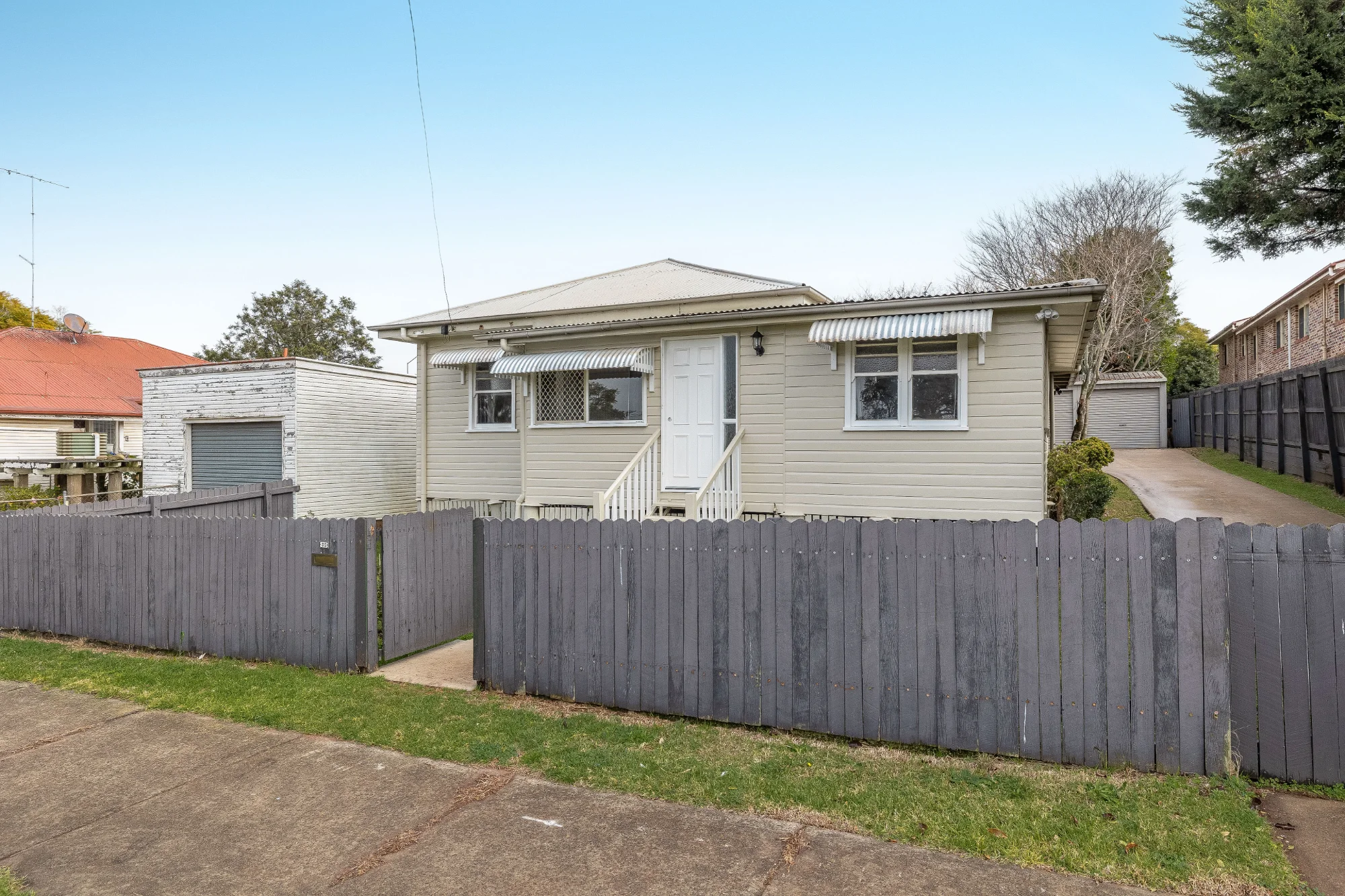 35 Helen St, Newtown, Qld 4350