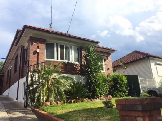 35 Louis Terrace, Hurstville, NSW 2220
