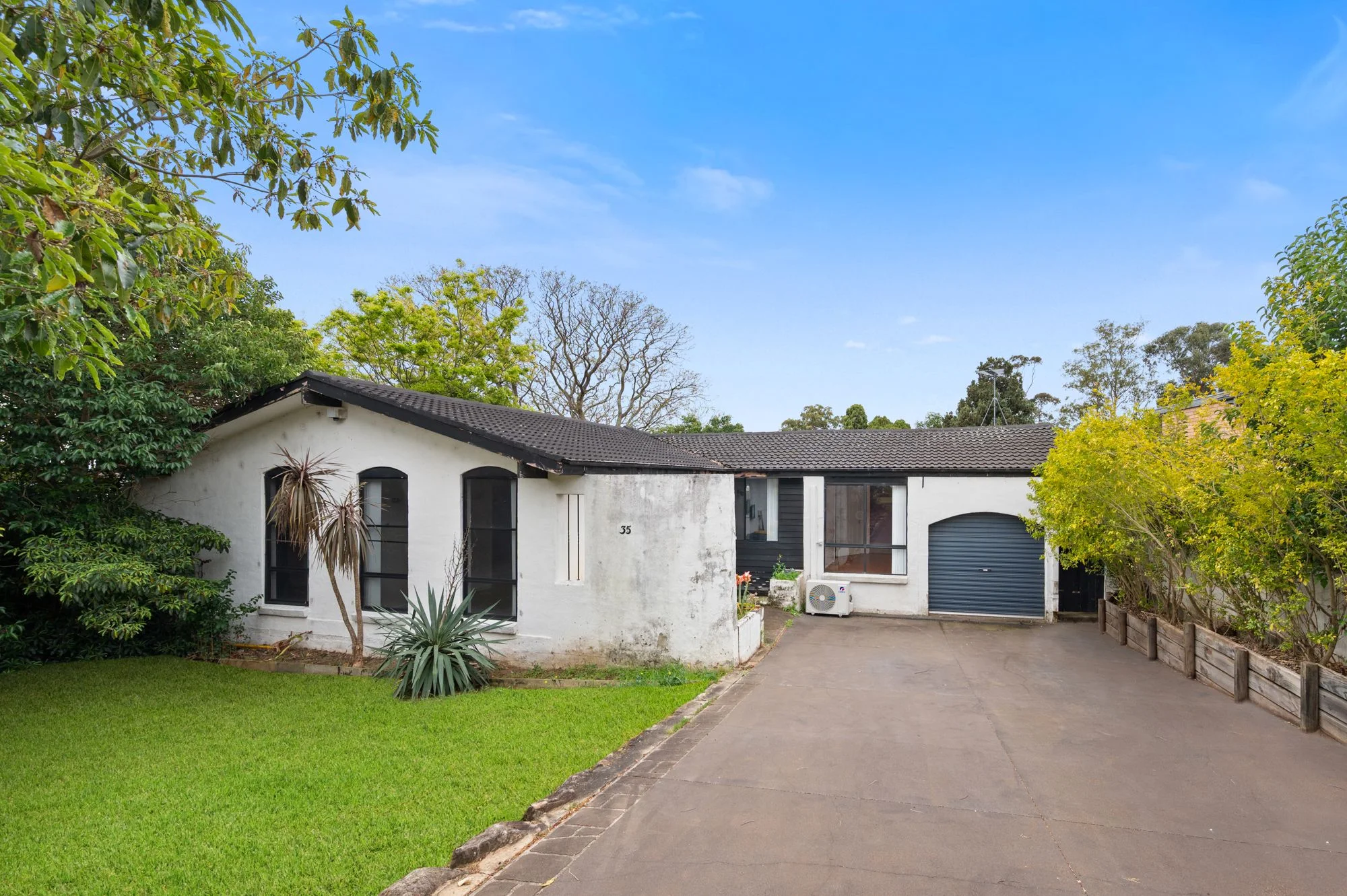 35 Macleay Street, Bradbury NSW 2560