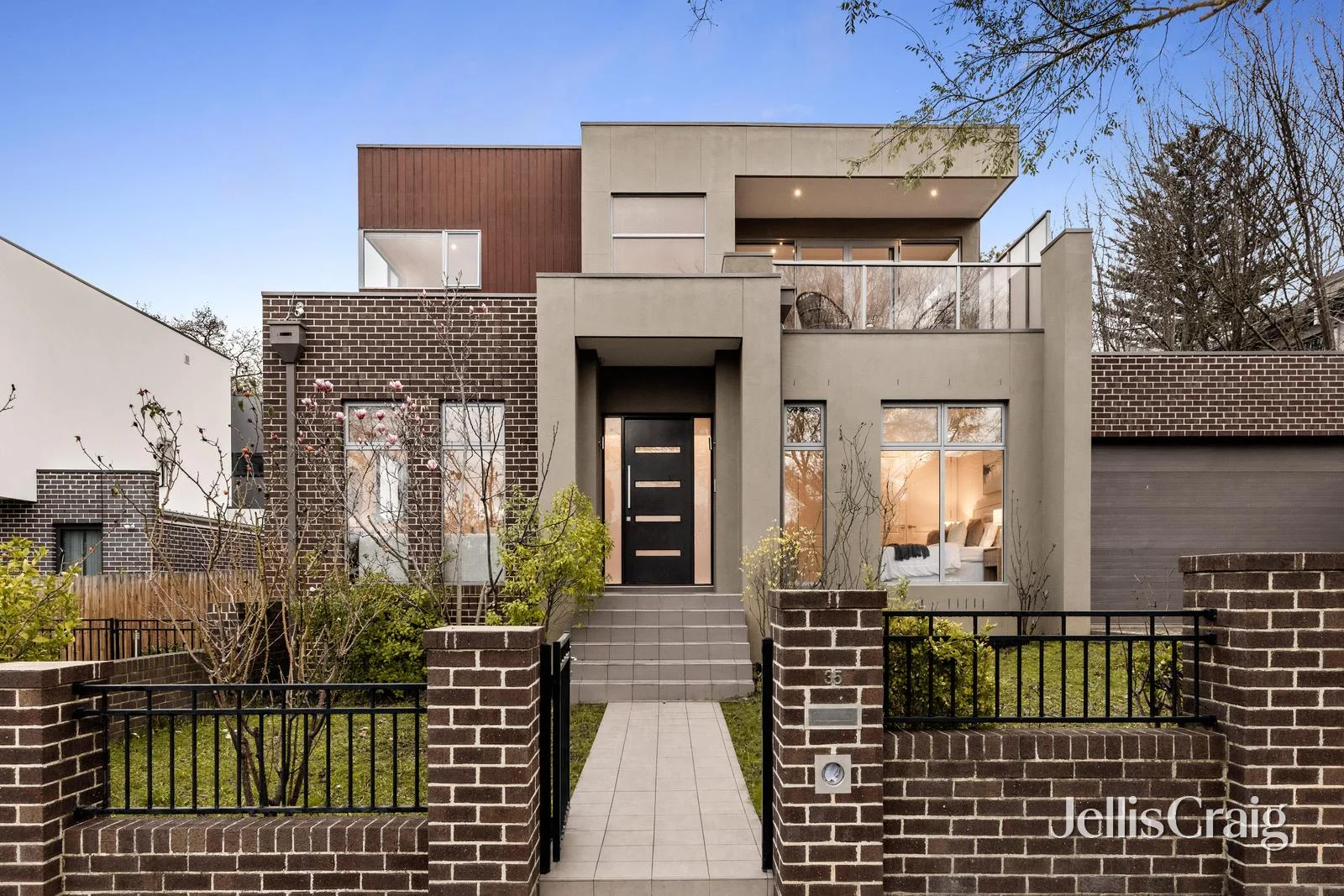 35 Moselle Street, Mont Albert North, Vic 3129
