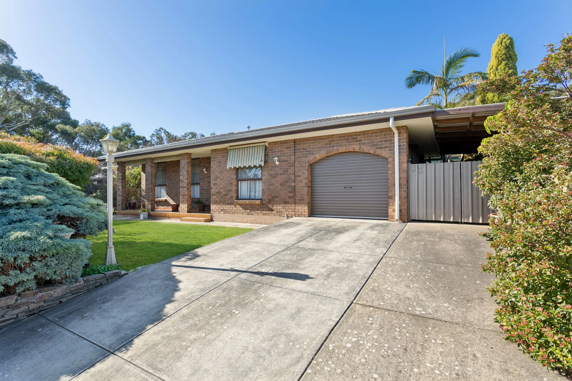 35 Mowbray Crescent, Fairview Park, SA 5126