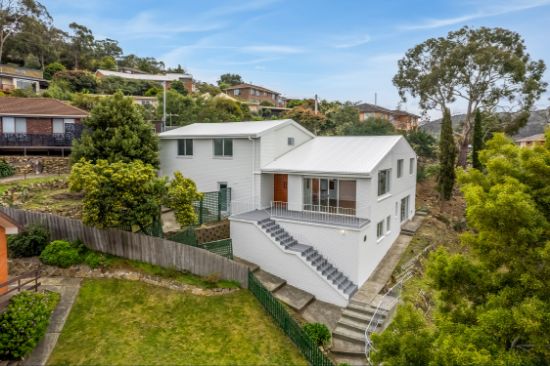 35 Nankoor Crescent, Howrah, Tas 7018