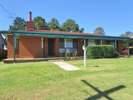 35 Willis Street, Macksville, NSW 2447