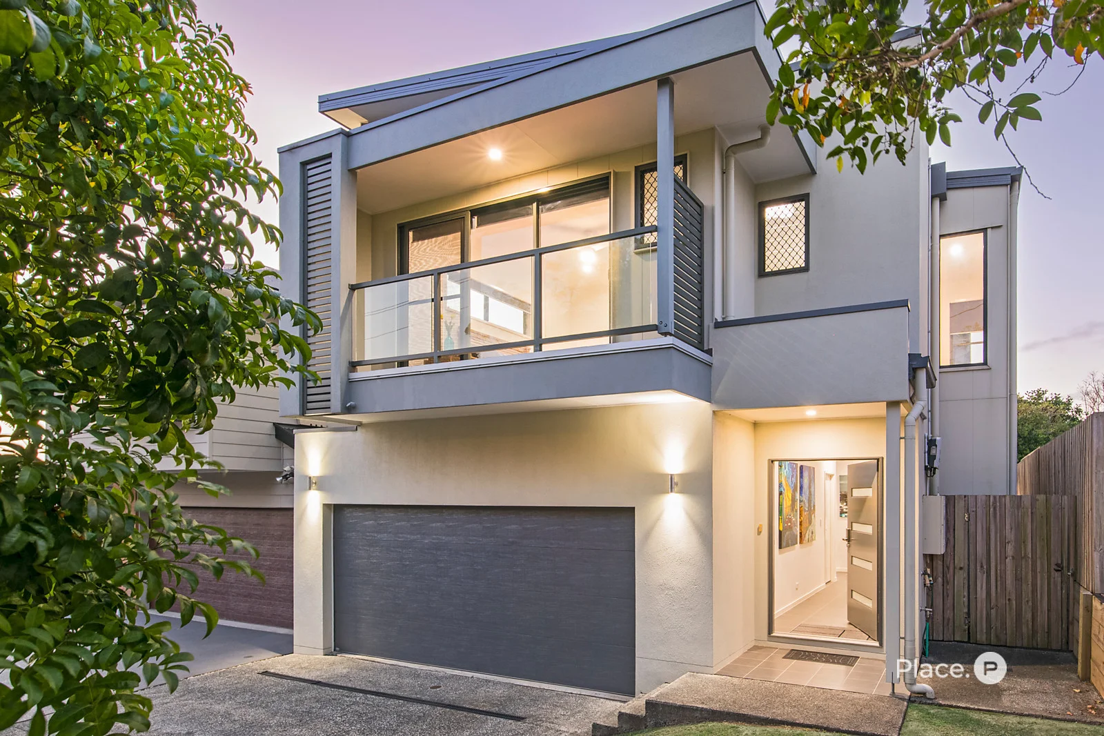 354 Nursery Road, Holland Park, Qld 4121