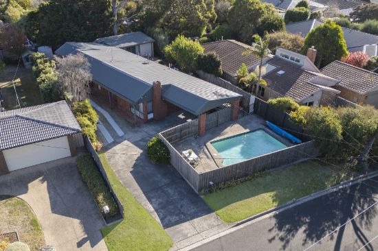 36 Roborough Avenue, Mount Eliza, Vic 3930