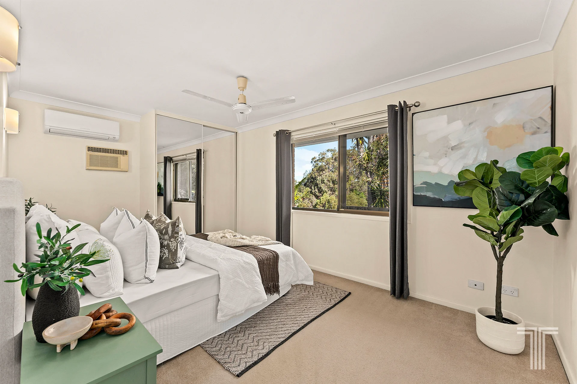 36 Weekes Road, Carindale, Qld 4152