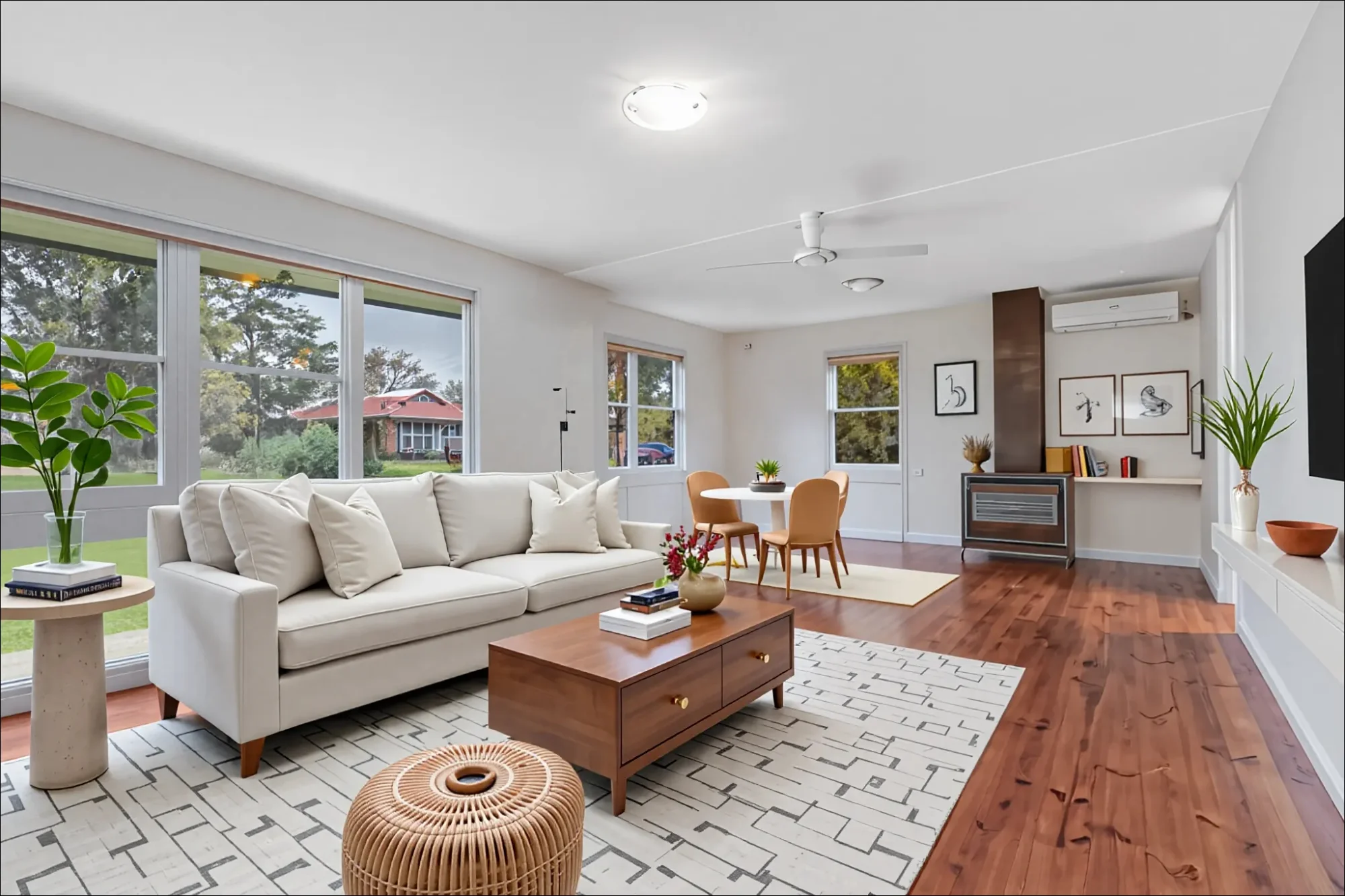 363 Boomerang Drive, Lavington NSW 2641