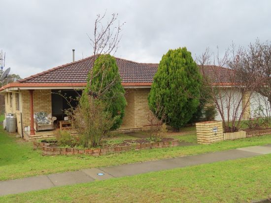 37 Archibald Street, Stanthorpe, Qld 4380