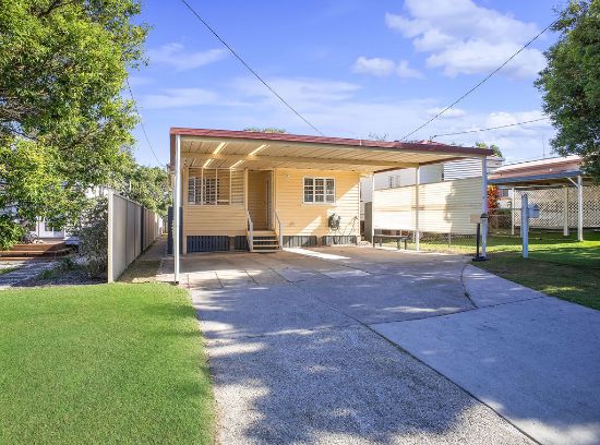 37 Bradfield St, Brighton, Qld 4017