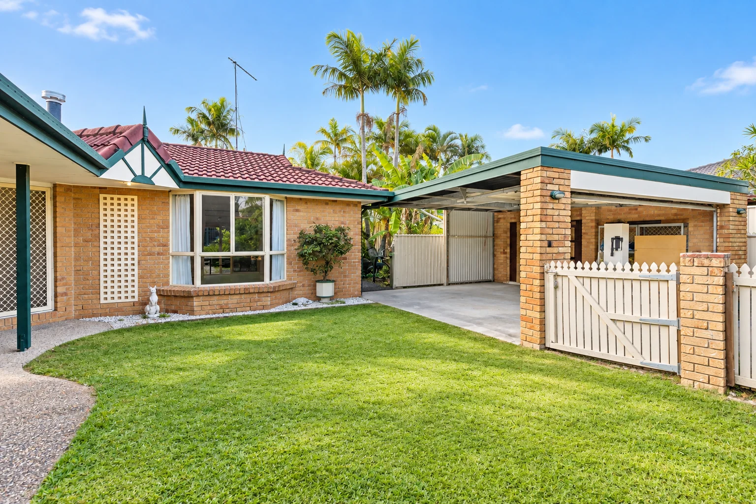 37 Colisa Crescent, Regents Park QLD 4118