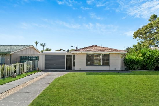 37 Gayundah Crescent, O'Sullivan Beach, SA 5166