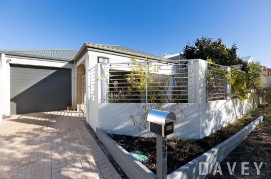 37 Greenwell Street, Scarborough, WA 6019