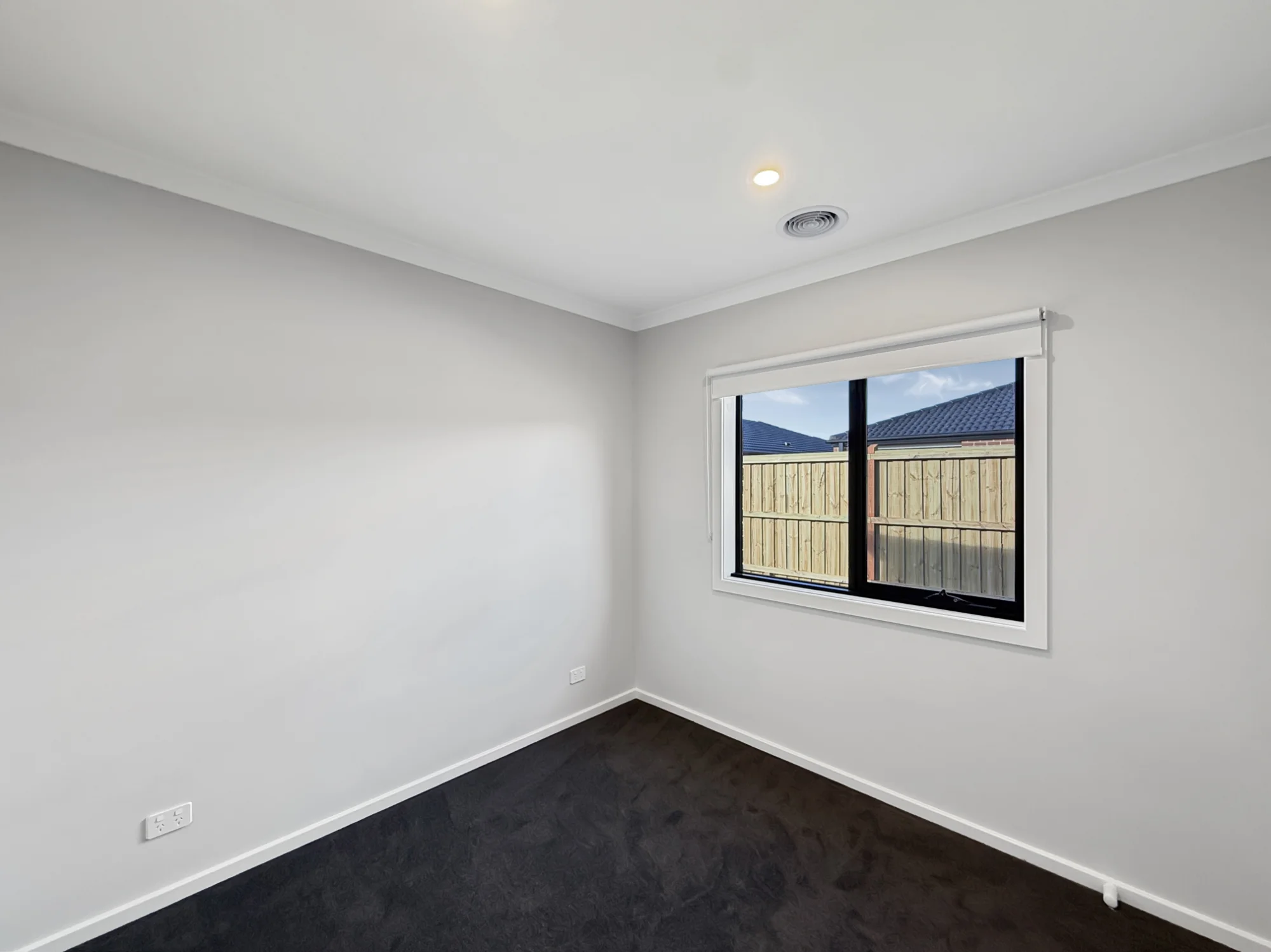 37 Harshaw Road, Thornhill Park, Vic 3335
