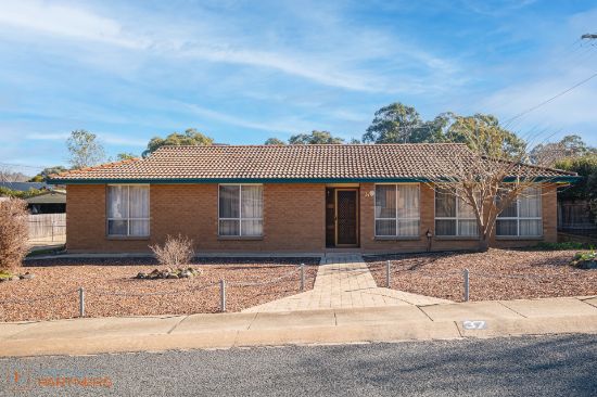 37 McKenzie Street, Kambah, ACT 2902