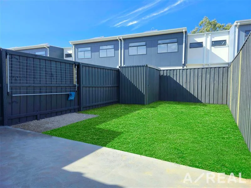 37 Montpellier Way, South Morang, Vic 3752