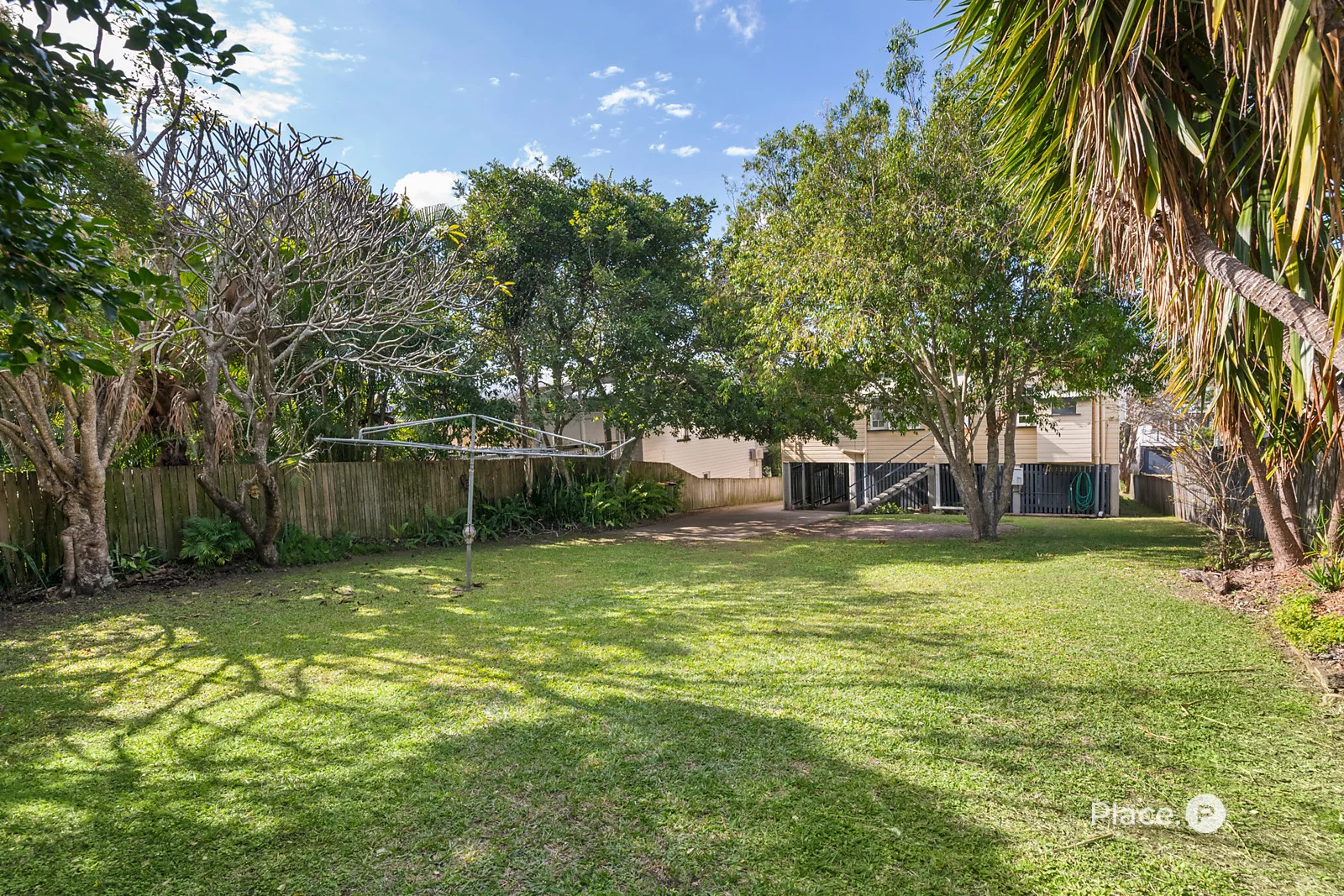 37 Wylie Avenue, Coorparoo, Qld 4151