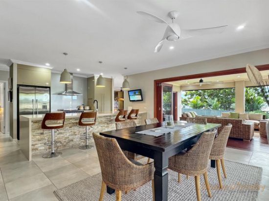 37 Yellowfin Close, Kanimbla, Qld 4870