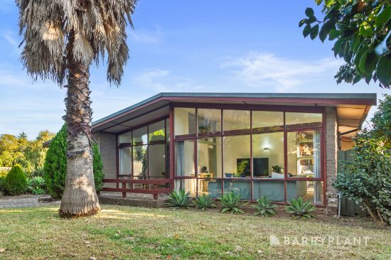 376 Scoresby Road, Ferntree Gully, Vic 3156