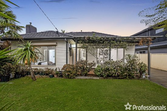 38 BEAVER STREET, St Albans, Vic 3021