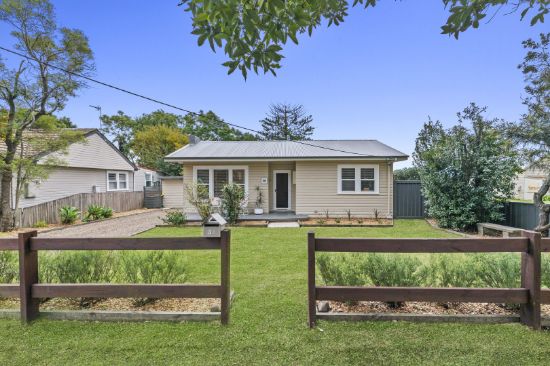 38 Collinson Street, Tenambit, NSW 2323