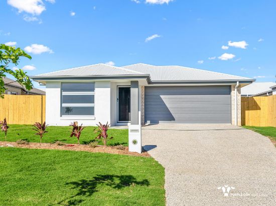 38 Darling Circuit, Plainland, Qld 4341