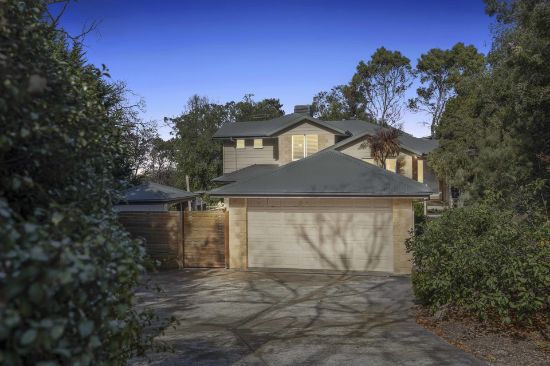 38 Eumeralla Grove, Mount Eliza, Vic 3930