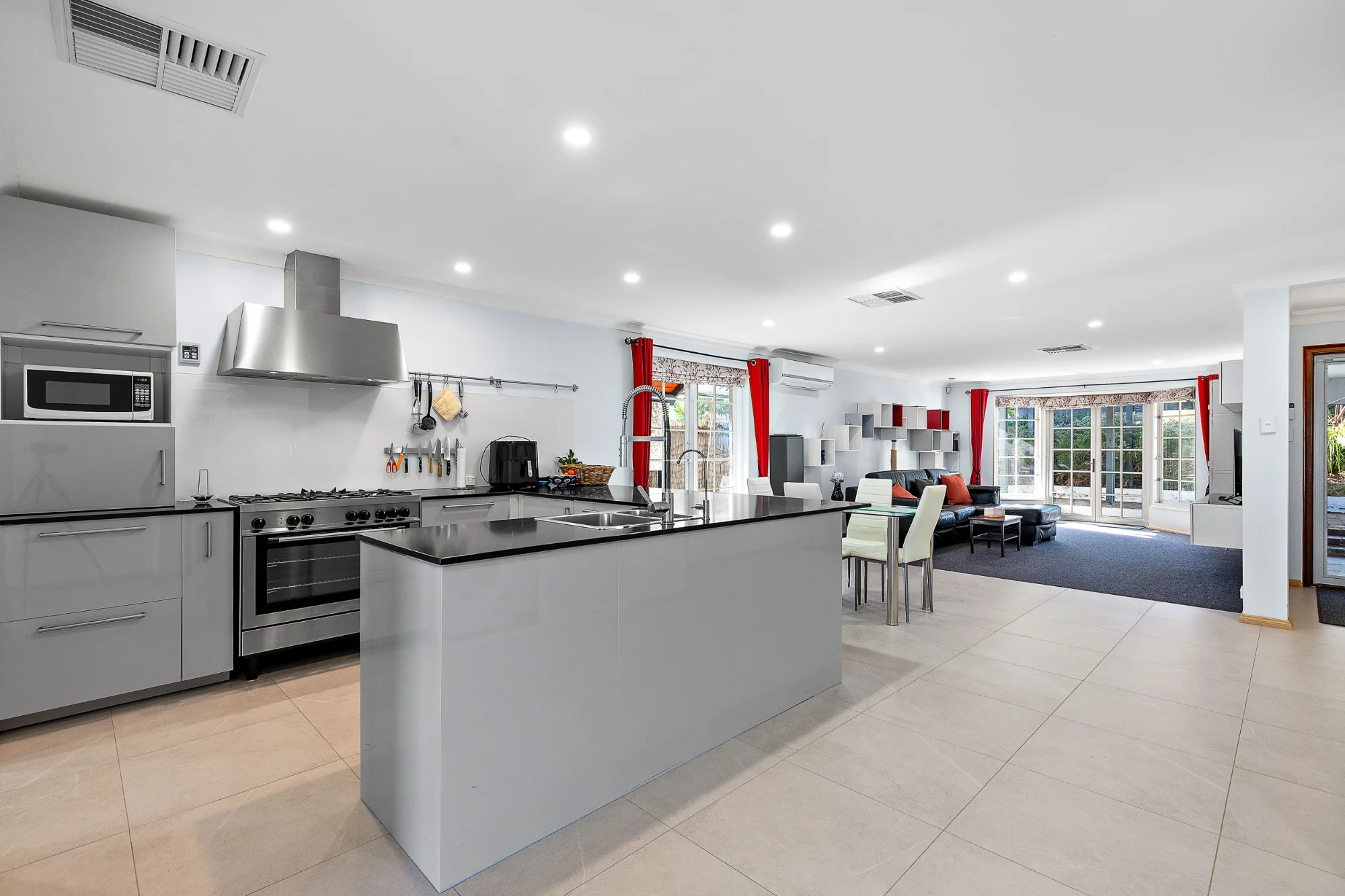38 Lensham Place, Armadale, WA 6112