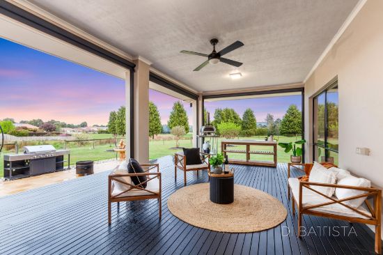 38 St Andrews Close, Hidden Valley, Vic 3756
