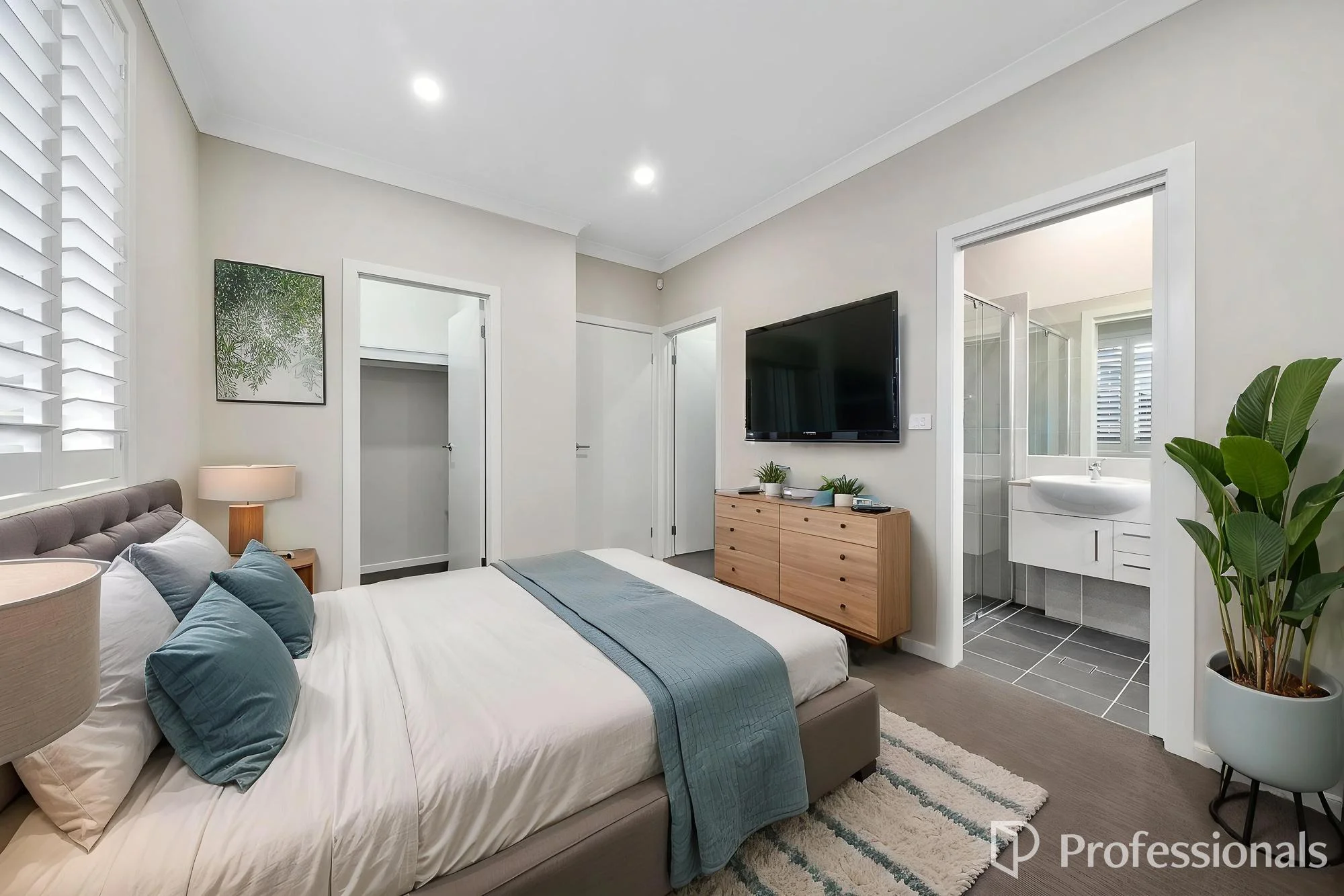 38 Tinline Street, Box Hill, NSW 2765