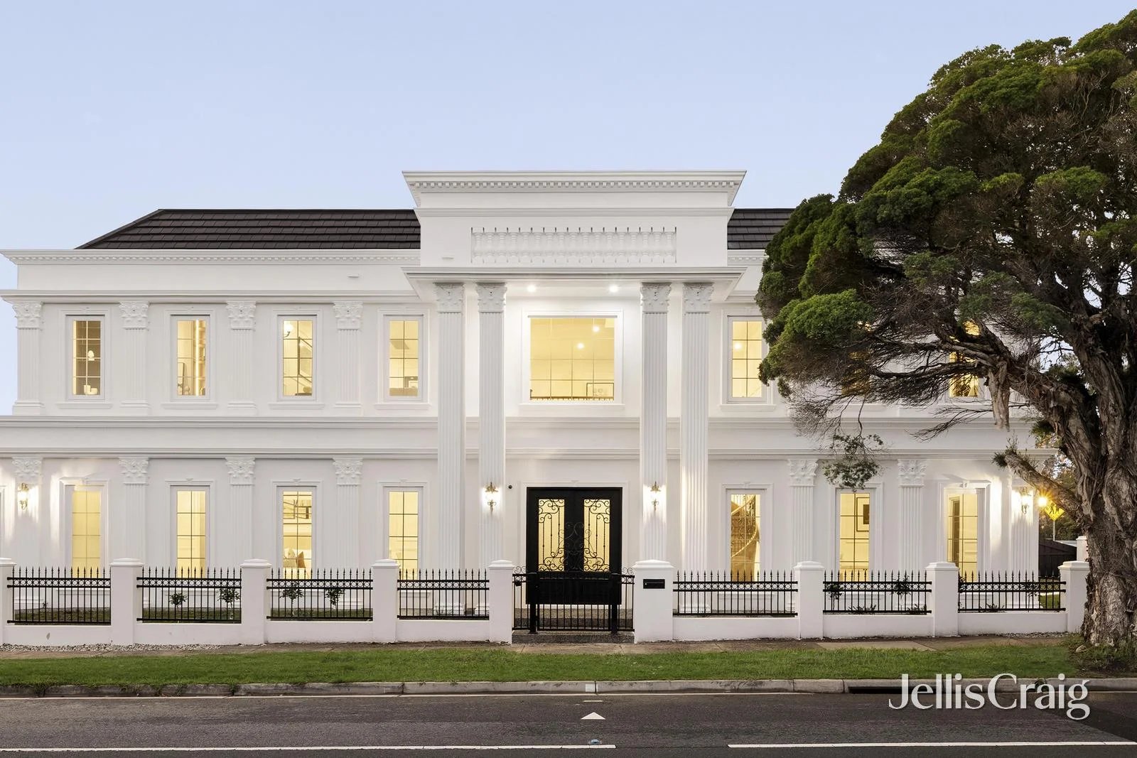 387 Stephensons Road, Mount Waverley, Vic 3149