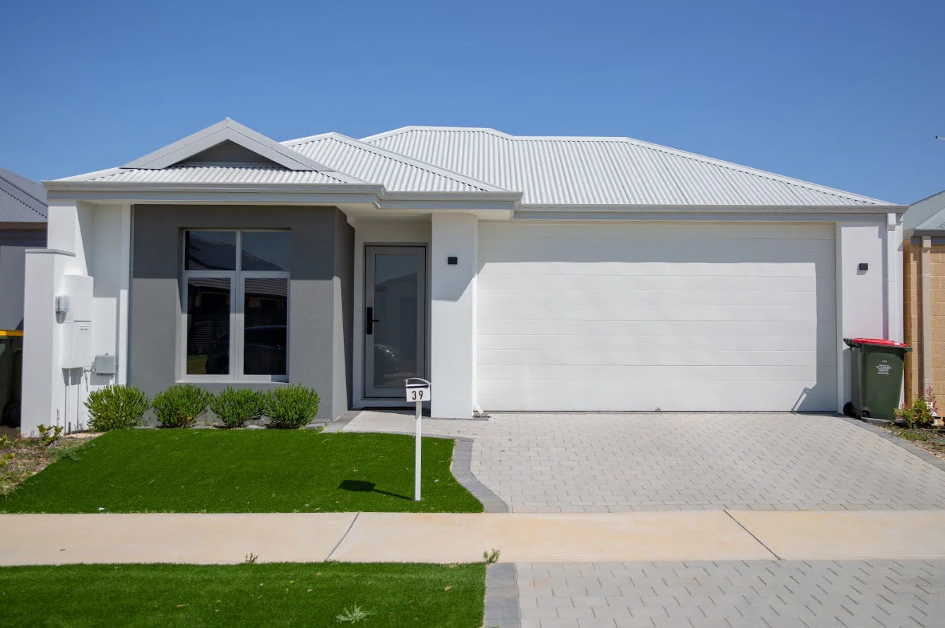 39 Castlemead Dr, Yanchep, WA 6035