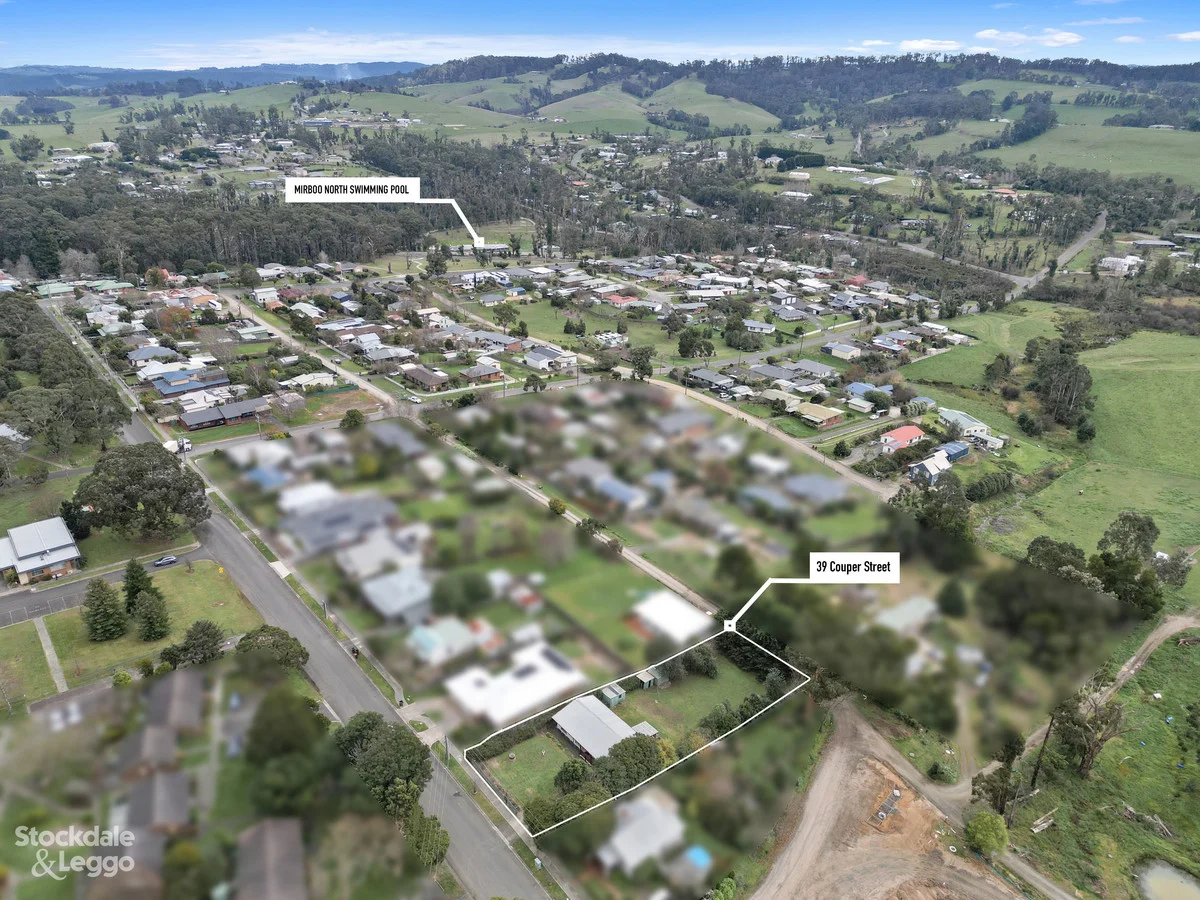 39 Couper Street, Mirboo North, Vic 3871