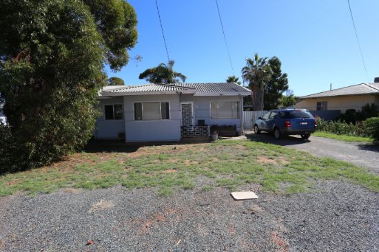 39 New Compton Street, Kambalda East, WA 6442