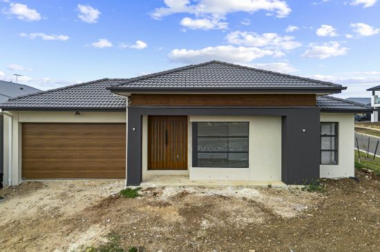 39 Richey Promenade, Gisborne, Vic 3437