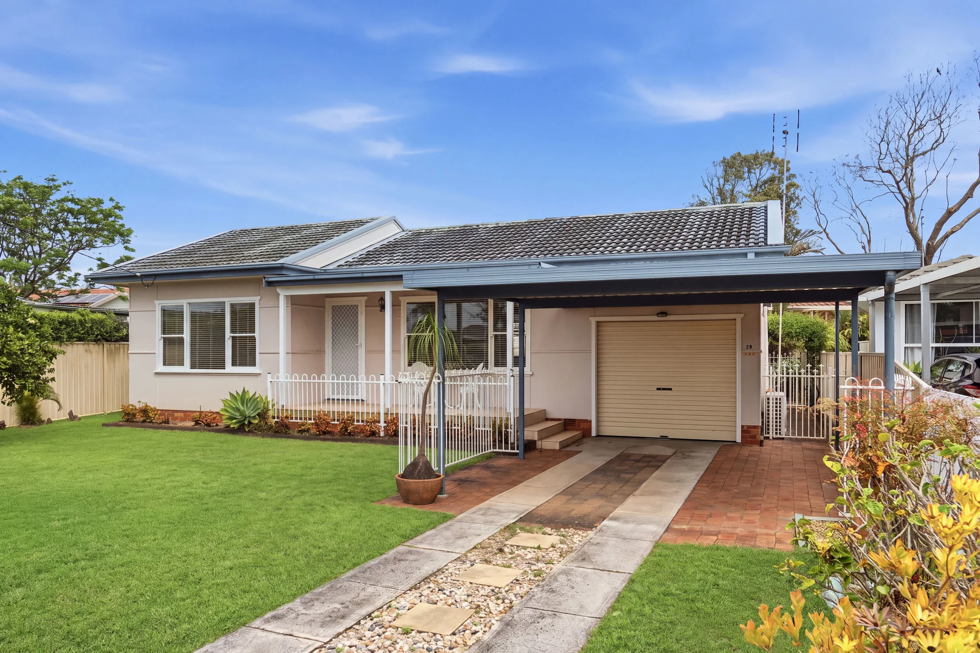 39 Robin Crescent, Woy Woy, NSW 2256
