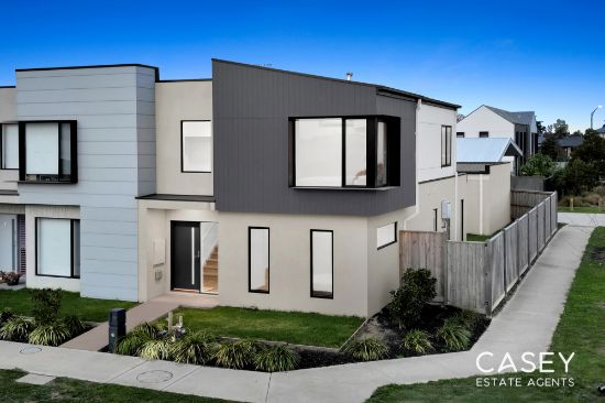 39 Spartan Avenue, Clyde North, Vic 3978