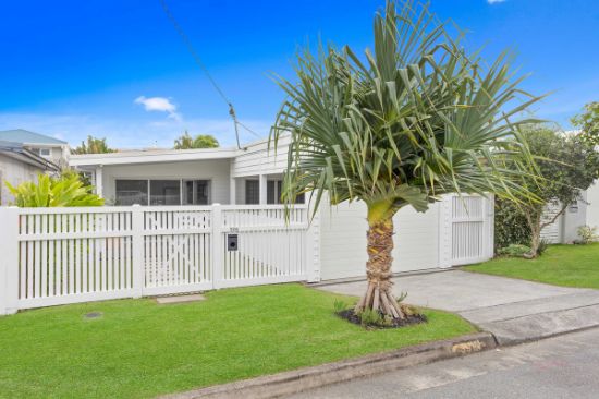 396 Cypress Terrace North, Palm Beach, Qld 4221