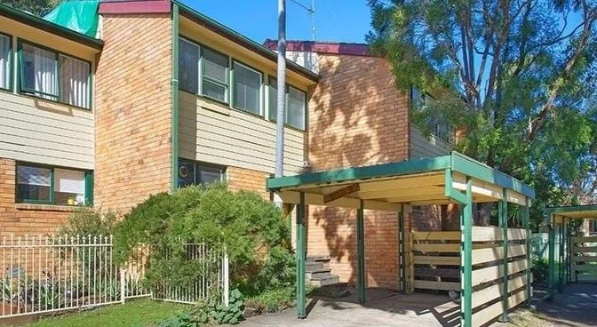 4/15 Stringybark, Bradbury NSW 2560
