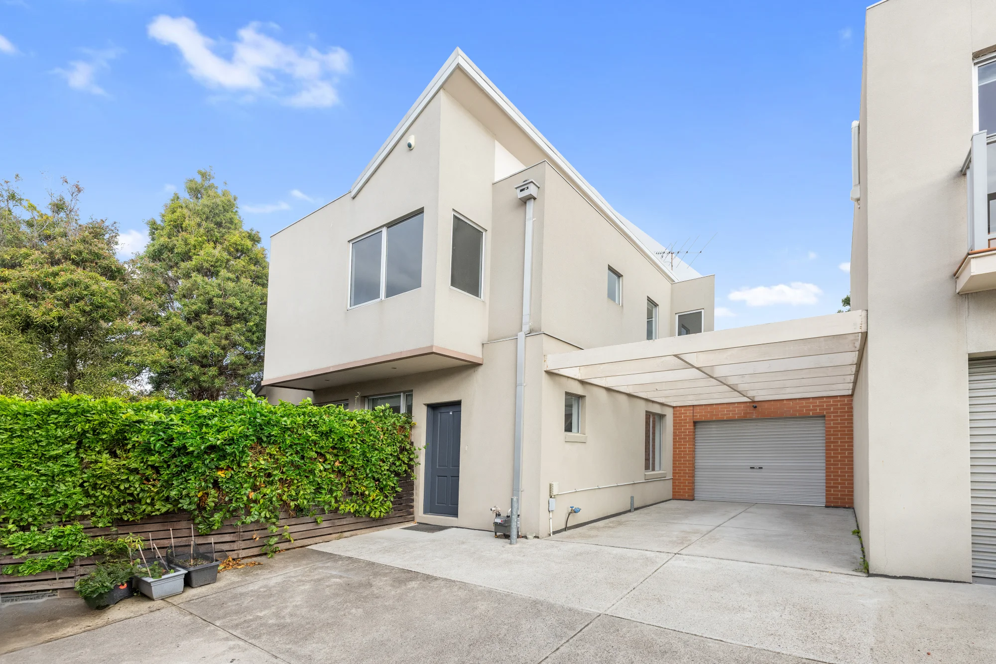 4/2 Bellairs Avenue, Seddon, Vic 3011