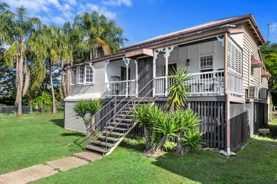 4-6 Charles St, Howard, Qld 4659